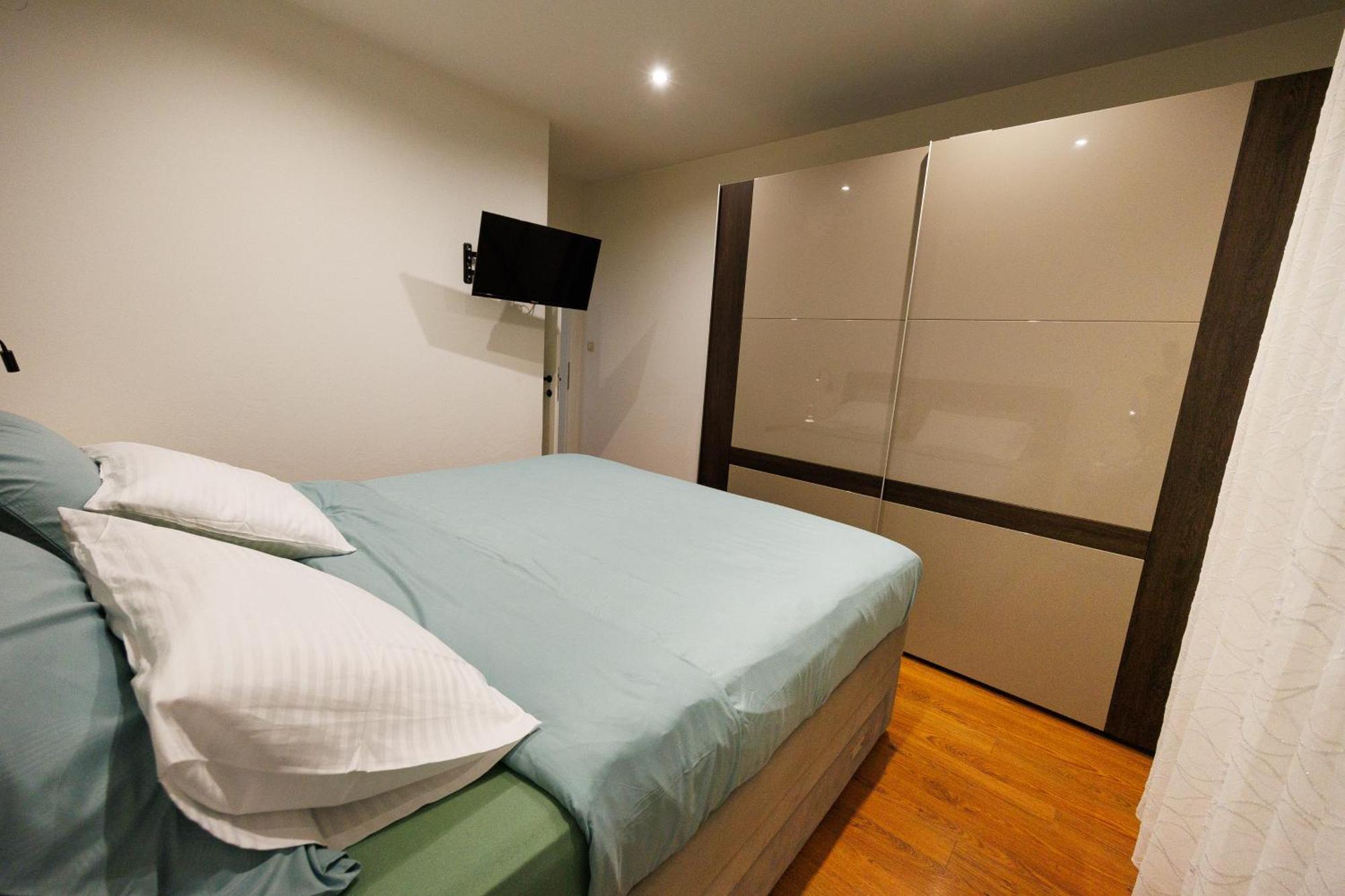Apartment Nikoleto 扎达尔 外观 照片