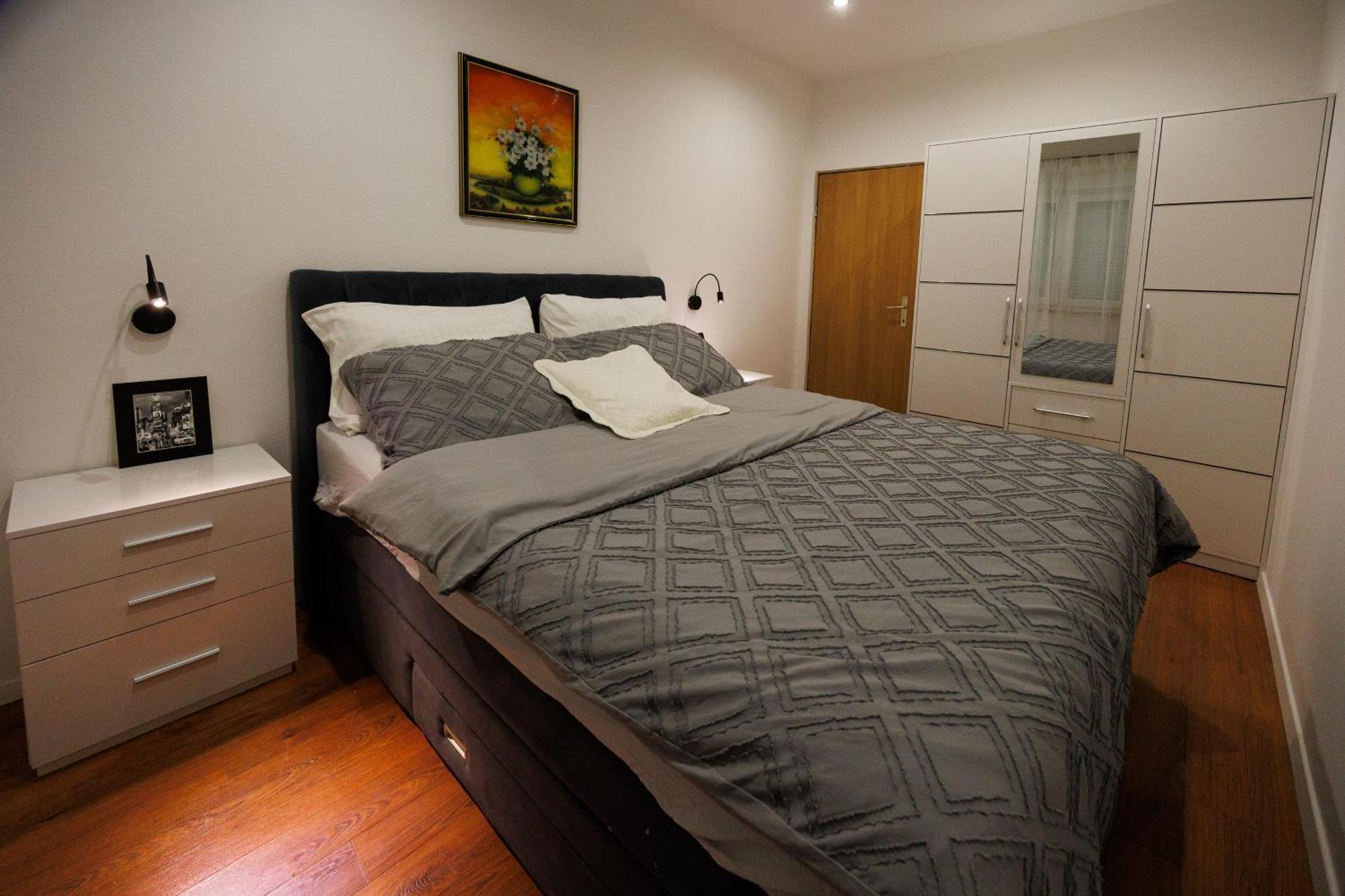 Apartment Nikoleto 扎达尔 外观 照片