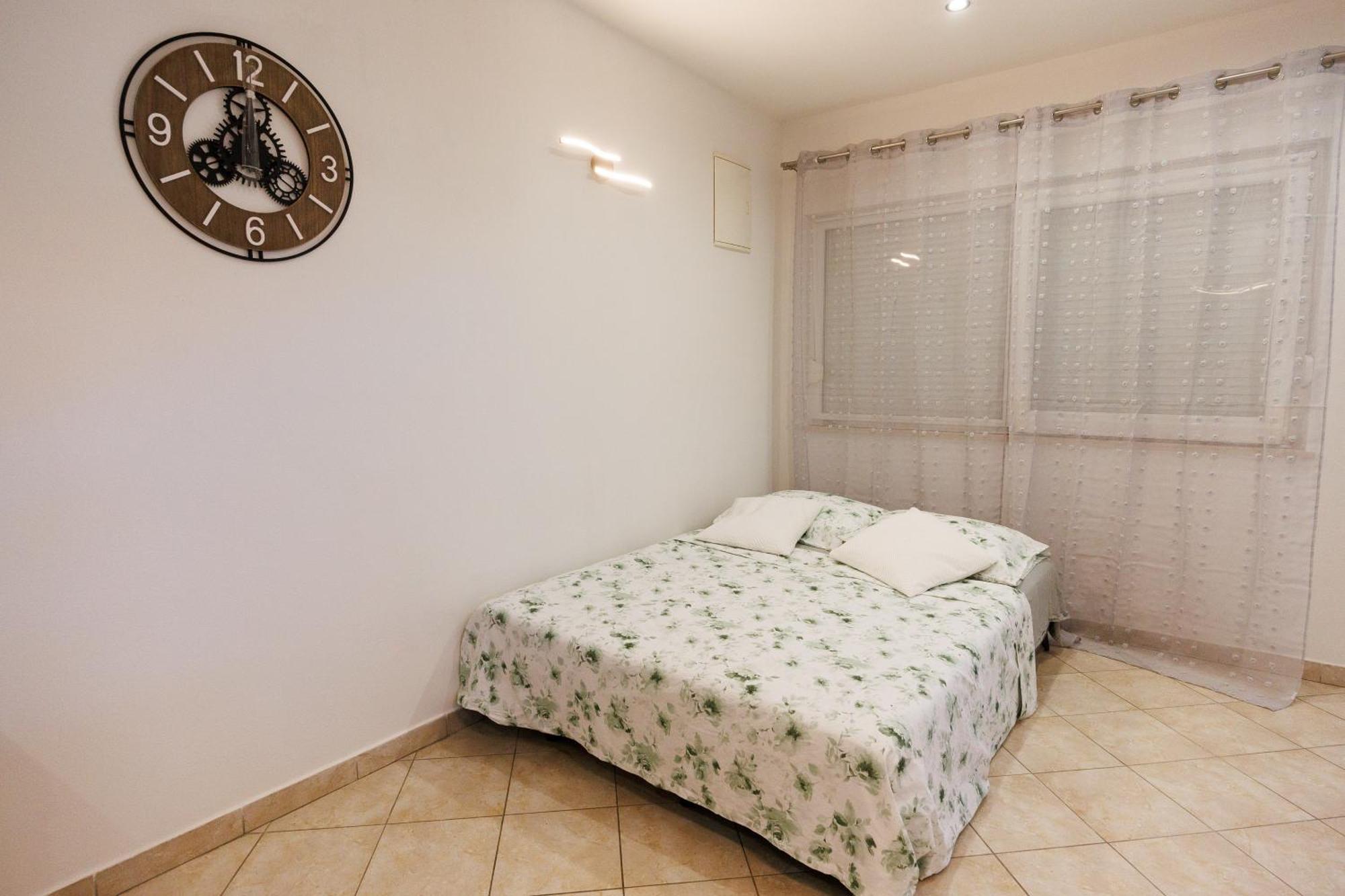 Apartment Nikoleto 扎达尔 外观 照片
