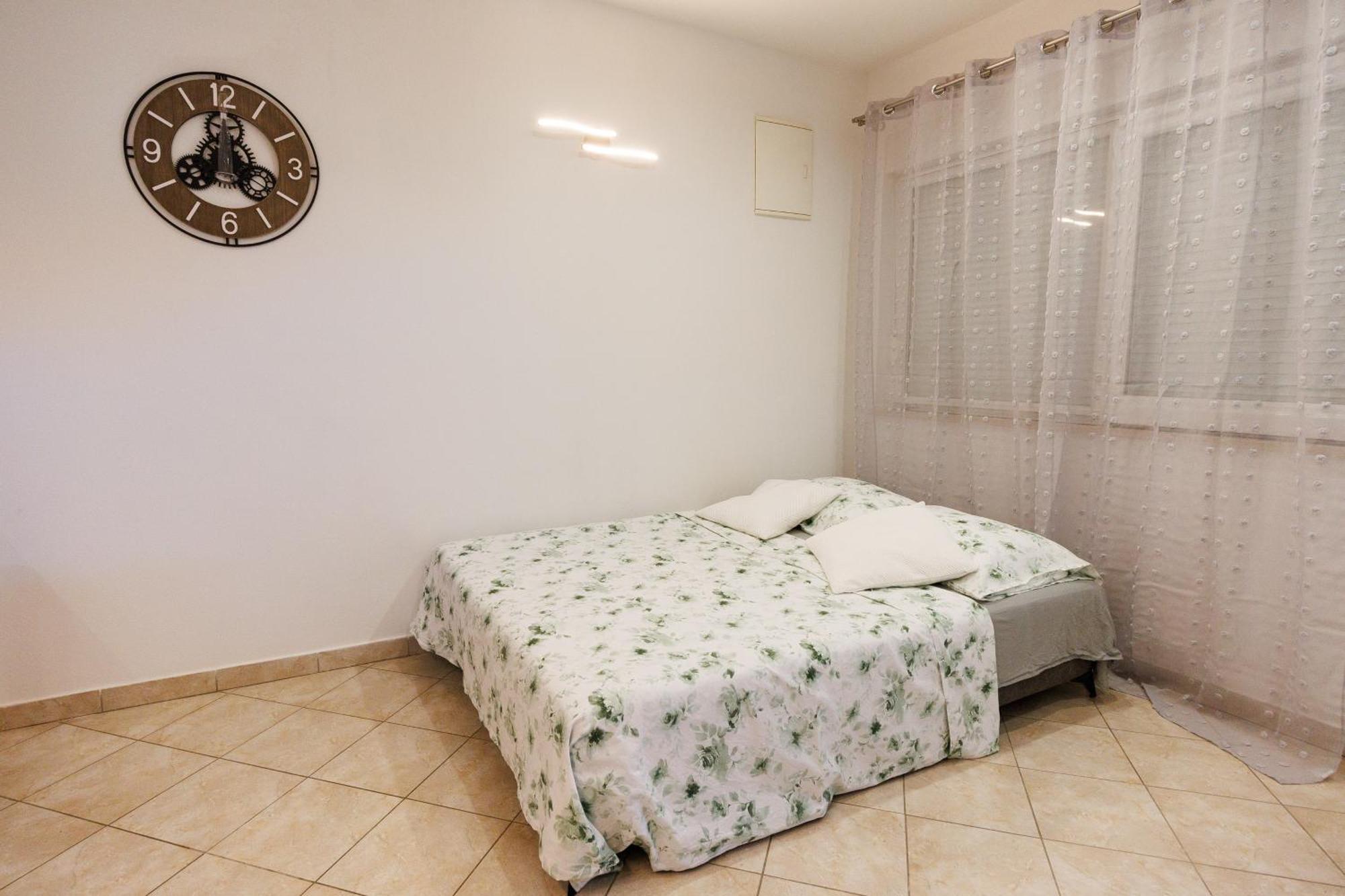 Apartment Nikoleto 扎达尔 外观 照片