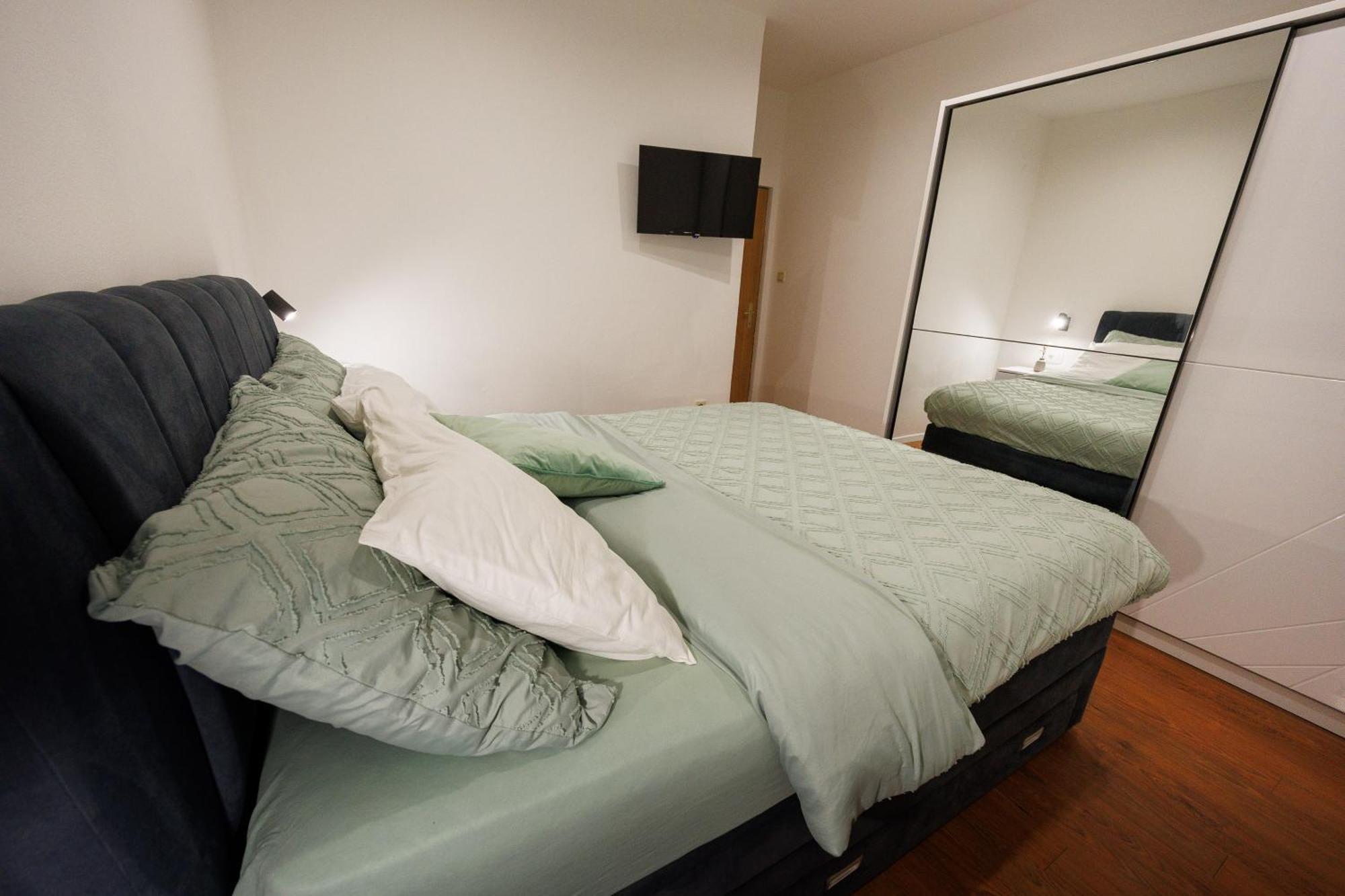 Apartment Nikoleto 扎达尔 外观 照片