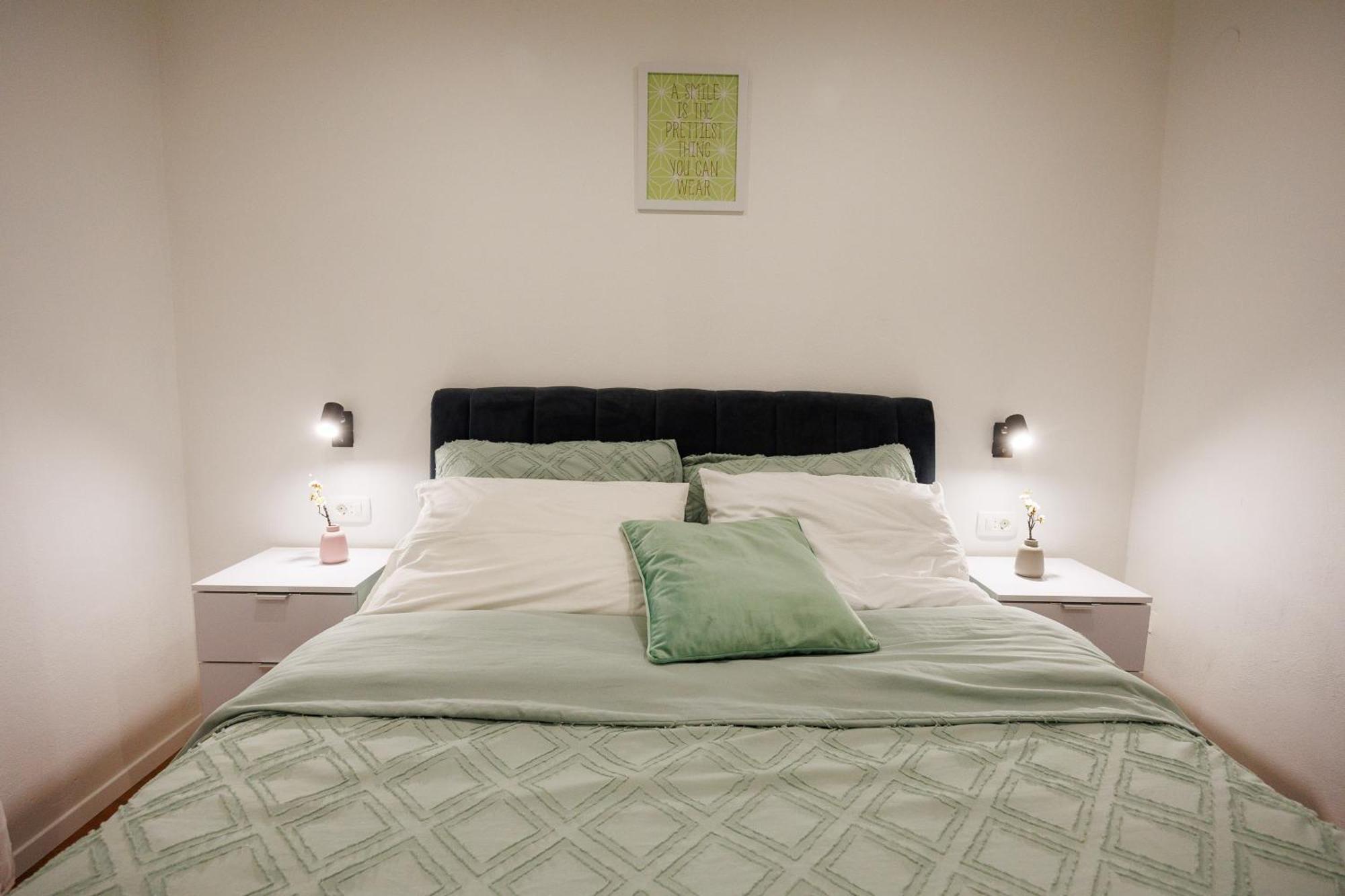 Apartment Nikoleto 扎达尔 外观 照片