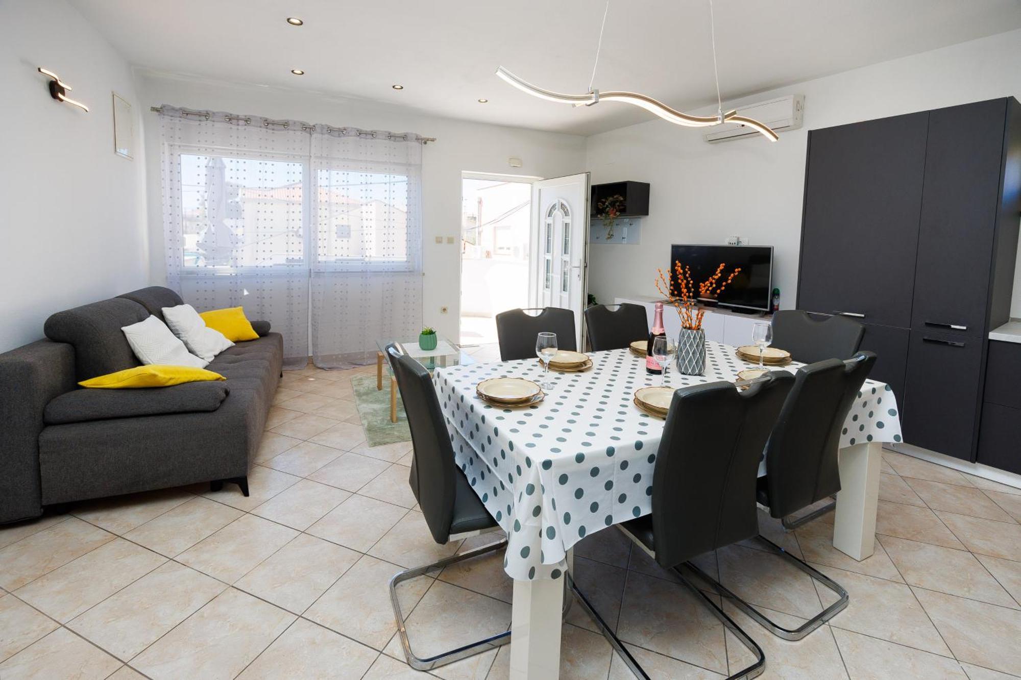 Apartment Nikoleto 扎达尔 外观 照片