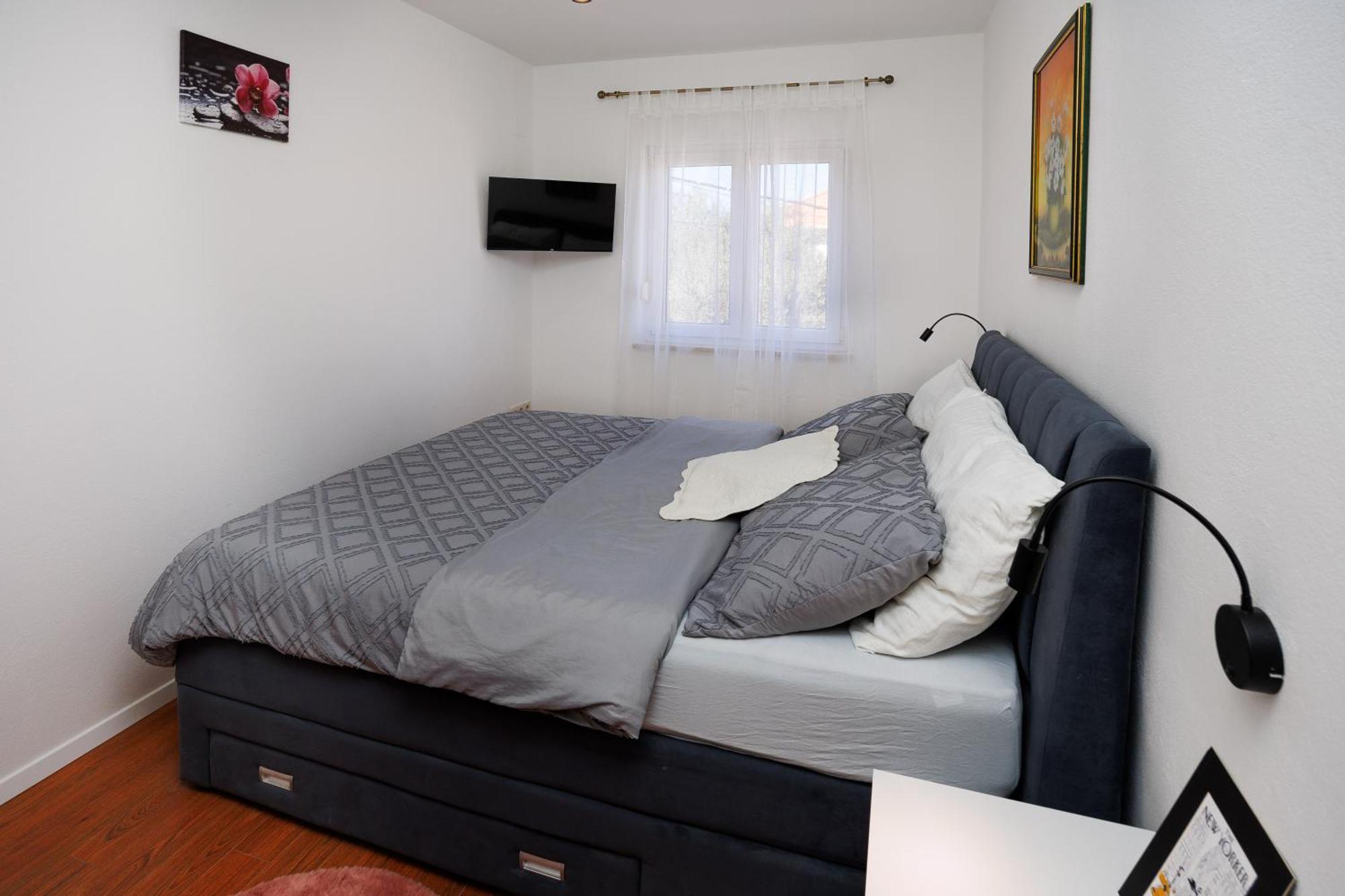 Apartment Nikoleto 扎达尔 外观 照片